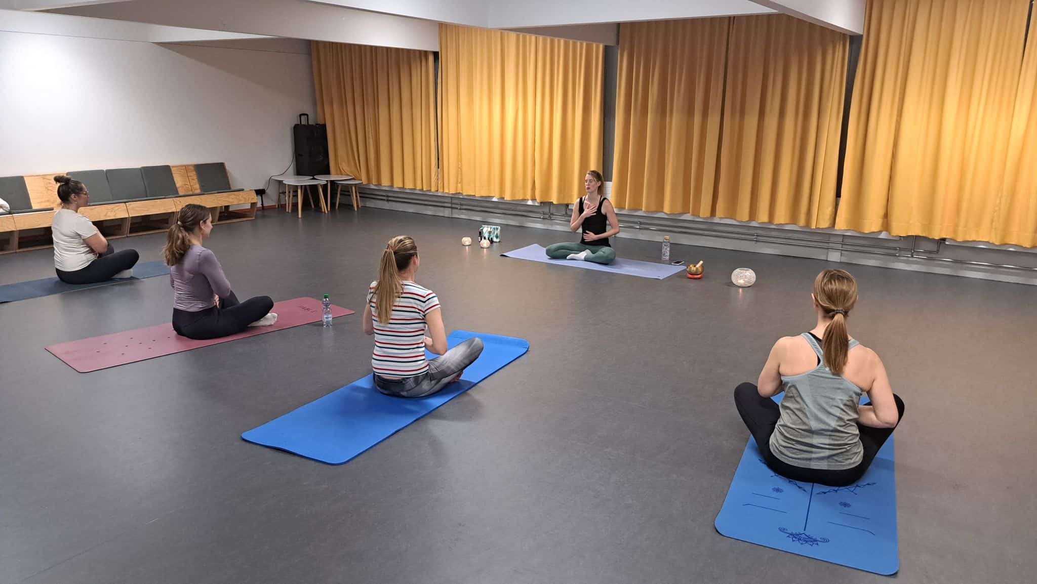 stillflow-yoga